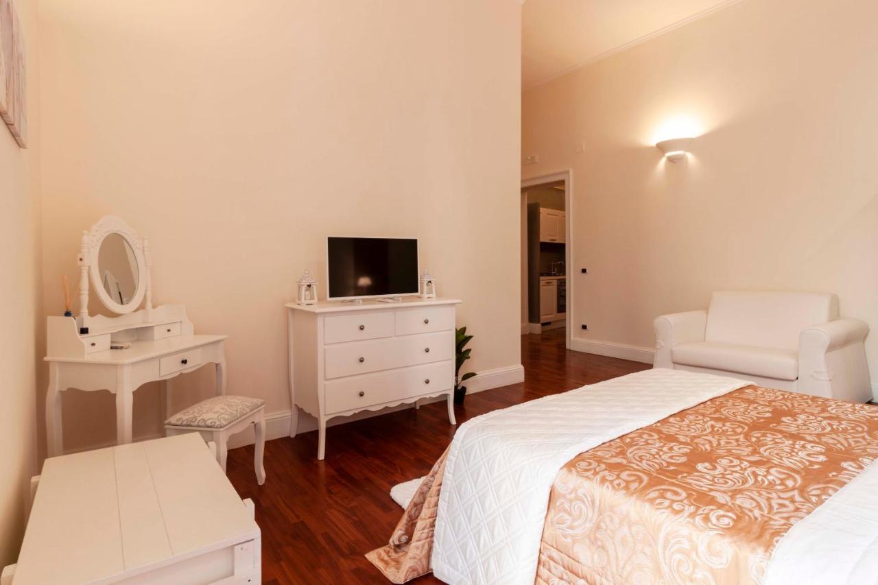 Sant'Arpino 26 - Elegant Flats In Naples Apartment Exterior photo
